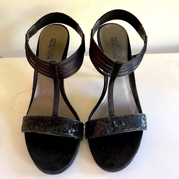 Kenneth Cole Black Heels, size 8 - Picture 3 of 4